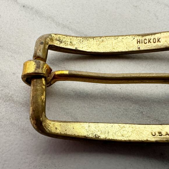 Hickok USA Vintage Small Gold Tone Simple Basic Belt Buckle - Picture 6 of 9